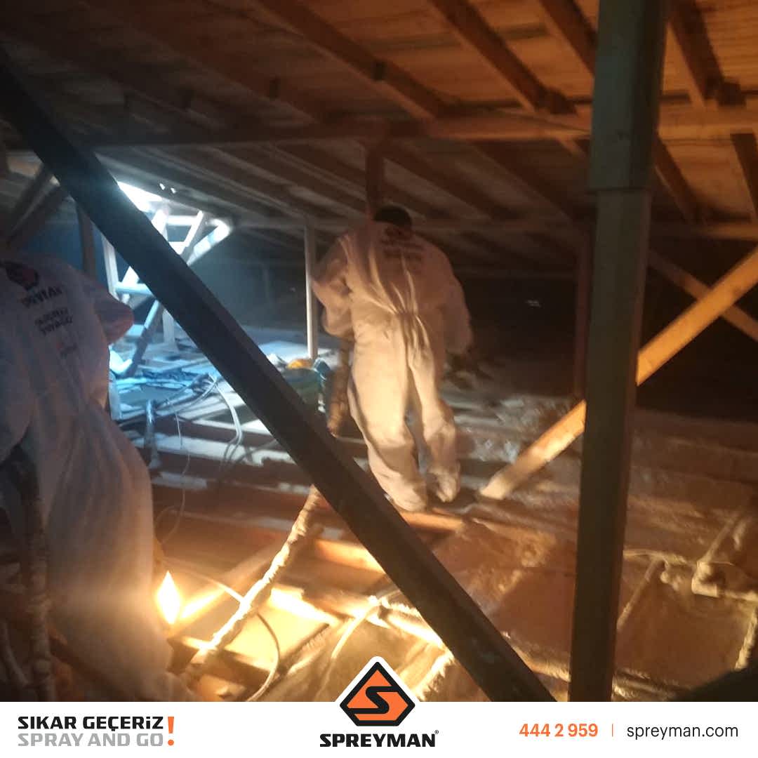 Çatı Arası Zemin Poliüretan Köpük Isı Yalıtım Uygulamamız..!